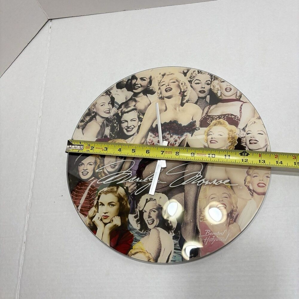 Bernard Of Hollywood Marilyn Monroe Glass Photo Clock 2013 Works - Picture 13 of 13
